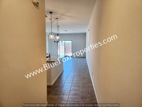 4832 E Julian Wash Dr in Tucson, AZ - Building Photo - Building Photo