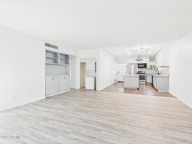 6501 N 17th Ave in Phoenix, AZ - Building Photo