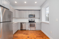 6090 Drexel Road in Philadelphia, PA - Building Photo - Interior Photo