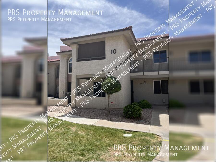 10610 S 48th St in Phoenix, AZ - Foto de edificio