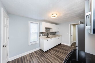 482 E Jenkins Ave in Columbus, OH - Building Photo - Building Photo