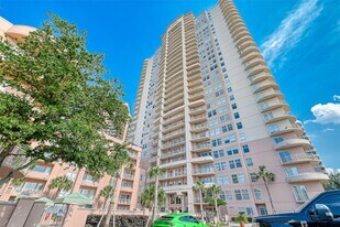 3505 Sage Rd in Houston, TX - Building Photo