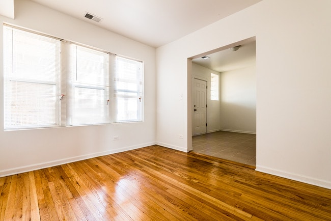 404 School St in Maywood, IL - Building Photo - Building Photo