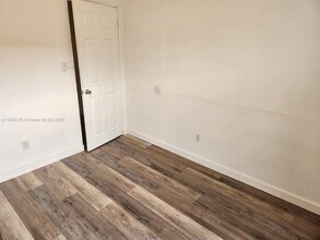 2640 NW 2nd St in Pompano Beach, FL - Building Photo - Building Photo