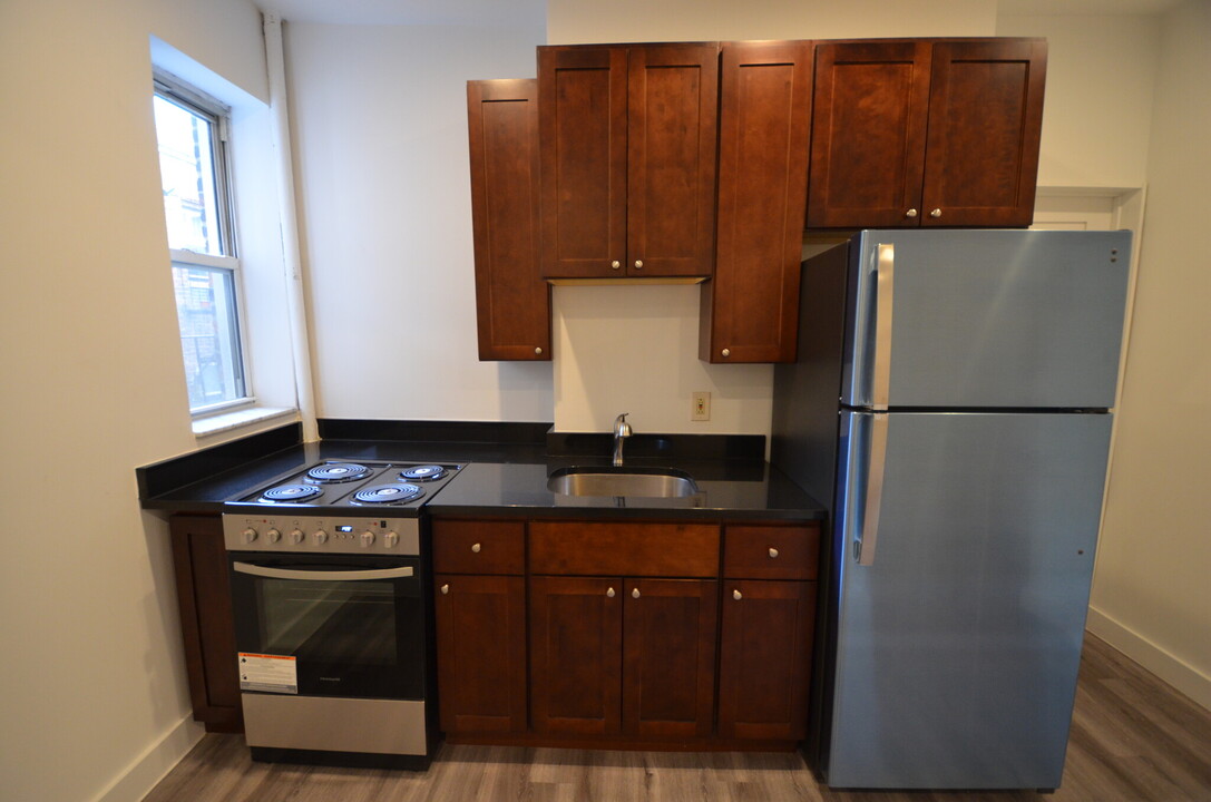 105 Jersey St, Unit 1 in Boston, MA - Building Photo