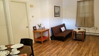 29 Chester Rd in Becket, MA - Building Photo