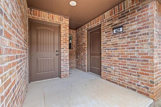 421 Chalk Hill Ct in Edmond, OK - Building Photo - Building Photo