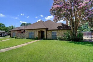 4857 Ledgestone Ct in Fort Worth, TX - Building Photo