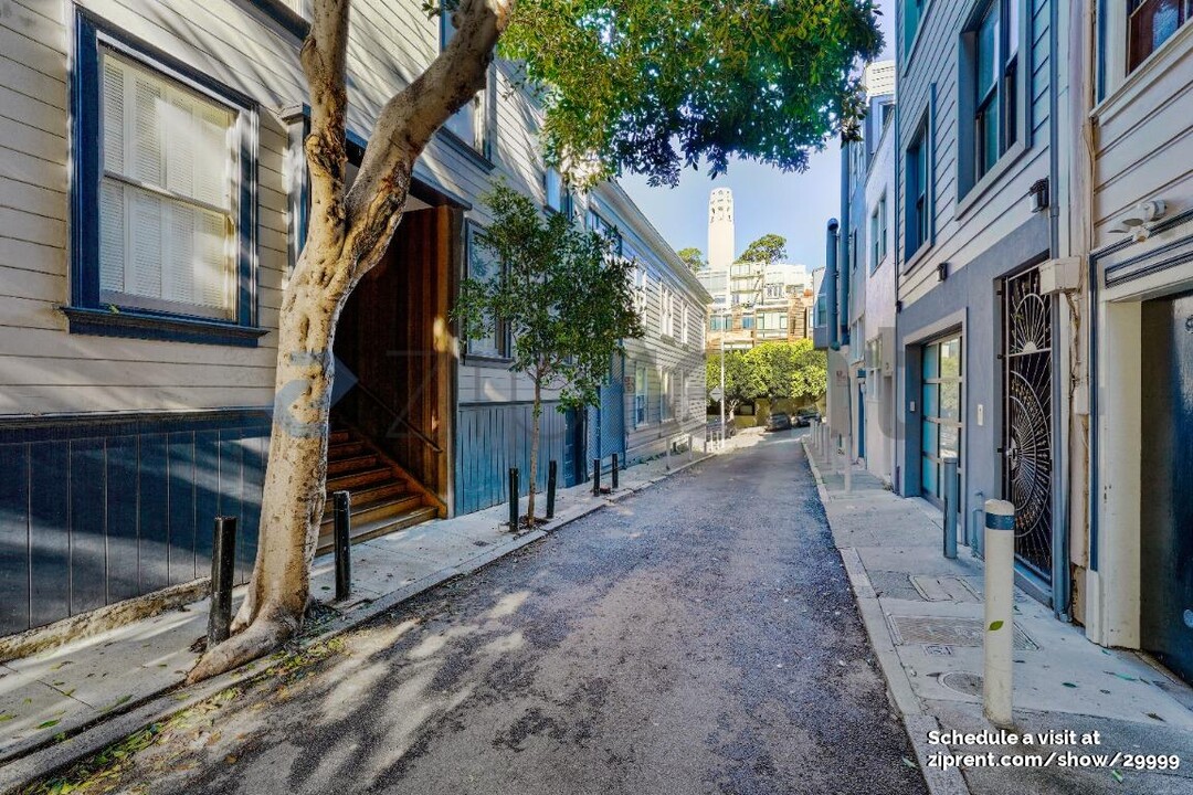 73 Castle St in San Francisco, CA - Foto de edificio