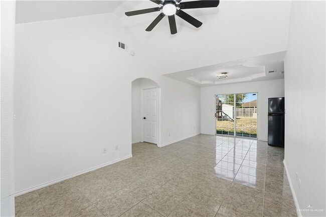 12 W Sherryl Ave in Pharr, TX - Building Photo - Building Photo