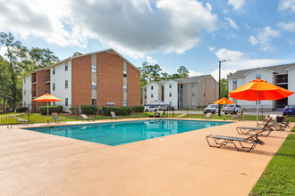 The Gables of St. Augustine in Valdosta, GA - Building Photo - Building Photo