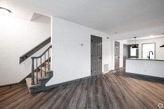 Rippling Stream Townhomes in Durham, NC - Foto de edificio - Building Photo