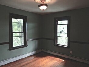 16 Fisher Ave in Boston, MA - Building Photo - Building Photo