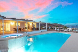 566 Lake Michigan Ln in Boulder City, NV - Building Photo - Building Photo