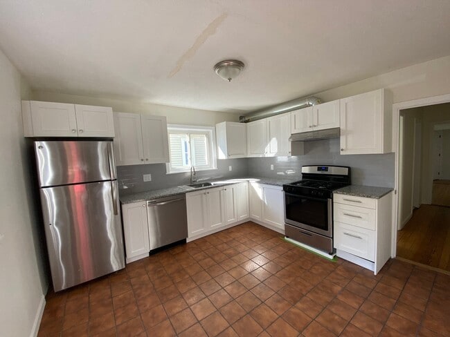 10 Clary St, Unit 1