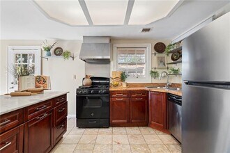 2451 Warwick Cir NE in Atlanta, GA - Building Photo - Building Photo