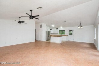 4085 Cypress Bend in Geneva, FL - Building Photo - Building Photo