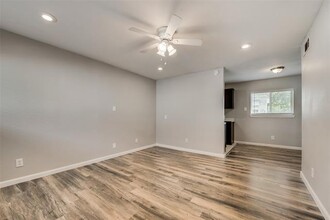 4722 Reiger Ave in Dallas, TX - Building Photo - Building Photo