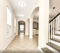 827 Sweet Pine Dr in Katy, TX - Foto de edificio - Building Photo