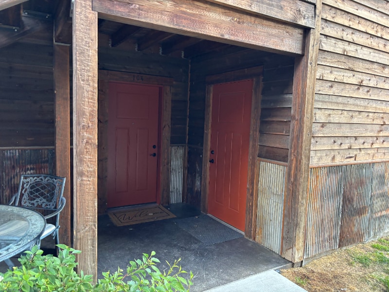 6240-6243 Three Needles Ln in Lolo, MT - Building Photo