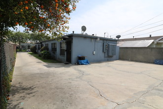 6031 S Wilton Pl in Los Angeles, CA - Building Photo - Other