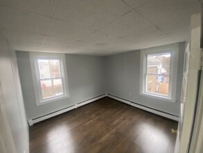 63 Lowell Ave in Providence, RI - Building Photo - Building Photo