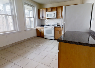 11 Barrows St, Unit 1A in Boston, MA - Building Photo - Building Photo