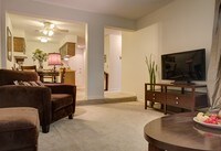 Maple Apartments photo'