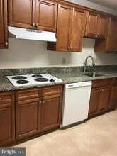 8360 Greensboro Dr in McLean, VA - Building Photo - Building Photo