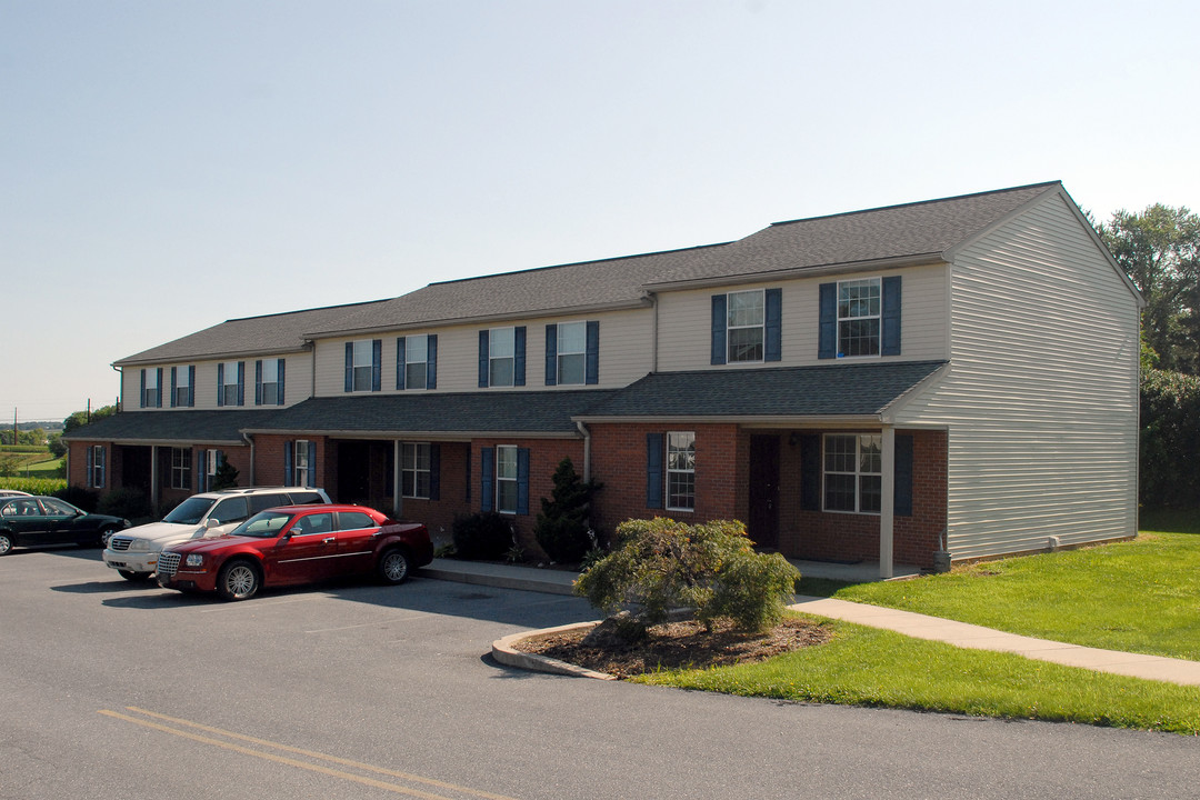 2005 Old Philadelphia Pike in Lancaster, PA - Foto de edificio