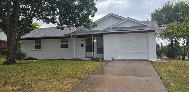 property at 1729 Sherrye Dr