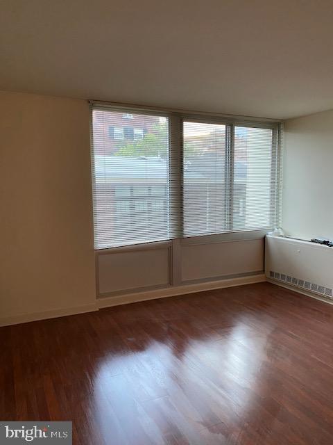 604 S Washington Square in Philadelphia, PA - Building Photo - Building Photo
