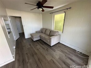 1617 Miller St in Honolulu, HI - Building Photo - Building Photo