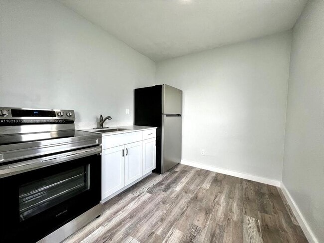 property at 801 NW 7th Ave