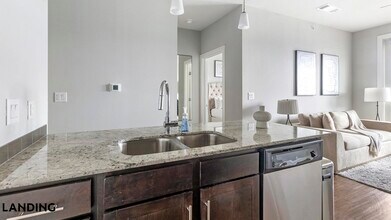 4300 Cromwell Dr, Unit 7302 in Kyle, TX - Building Photo - Building Photo