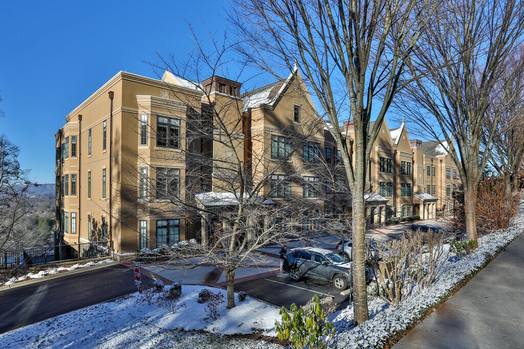 The Fitzgerald Apartments Asheville, NC Apartments For Rent