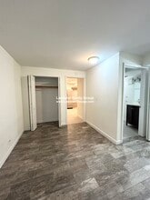 1160 N La Salle Dr, Unit 1160 N. La Salle Dr in Chicago, IL - Building Photo - Building Photo