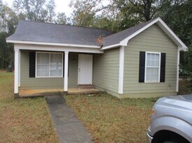 3716 Countryside Dr in Albany, GA - Building Photo