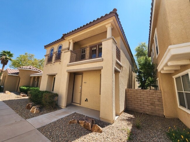 property at 11932 Kingfisher Daisy Ct