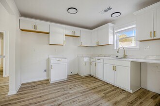 3869 Cedar Path Dr in Memphis, TN - Building Photo - Building Photo