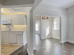 2305 W Texas Ave in Tampa, FL - Building Photo - Building Photo