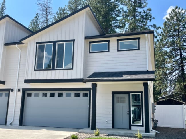 property at 12815 N Jaydee Ln
