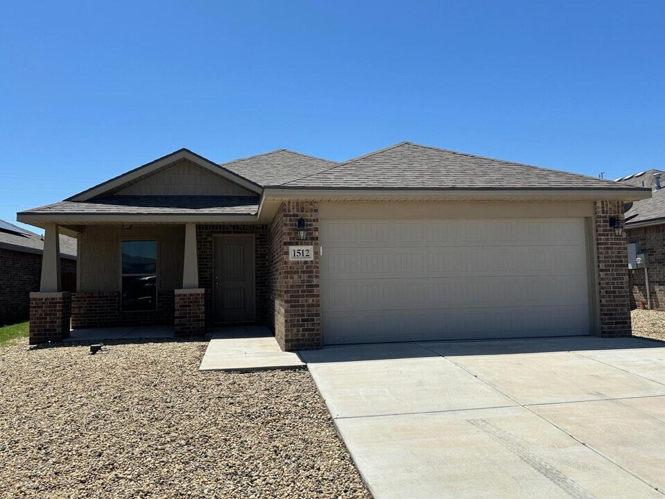 1512 Rattler Ln in Midland, TX - Building Photo