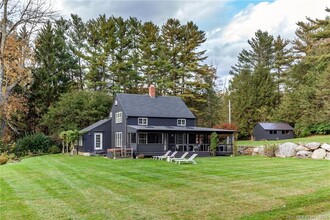 63 Cemetery Hill Rd in Cornwall, CT - Foto de edificio - Building Photo