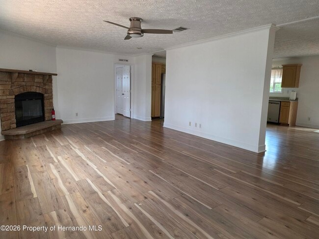 7416 Grove Rd in Brooksville, FL - Building Photo - Building Photo