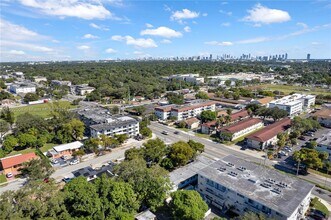 13390 NE 6th Ave in North Miami, FL - Building Photo - Building Photo