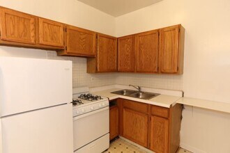 3830.5 N Fremont St in Chicago, IL - Foto de edificio - Building Photo