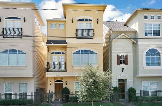property at 1717 Spring St