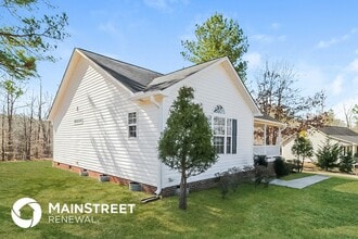 448 Sunray Dr in Clayton, NC - Foto de edificio - Building Photo