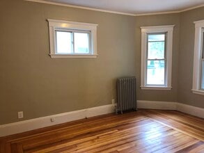 329 Malden St, Unit 1 in Medford, MA - Building Photo - Building Photo